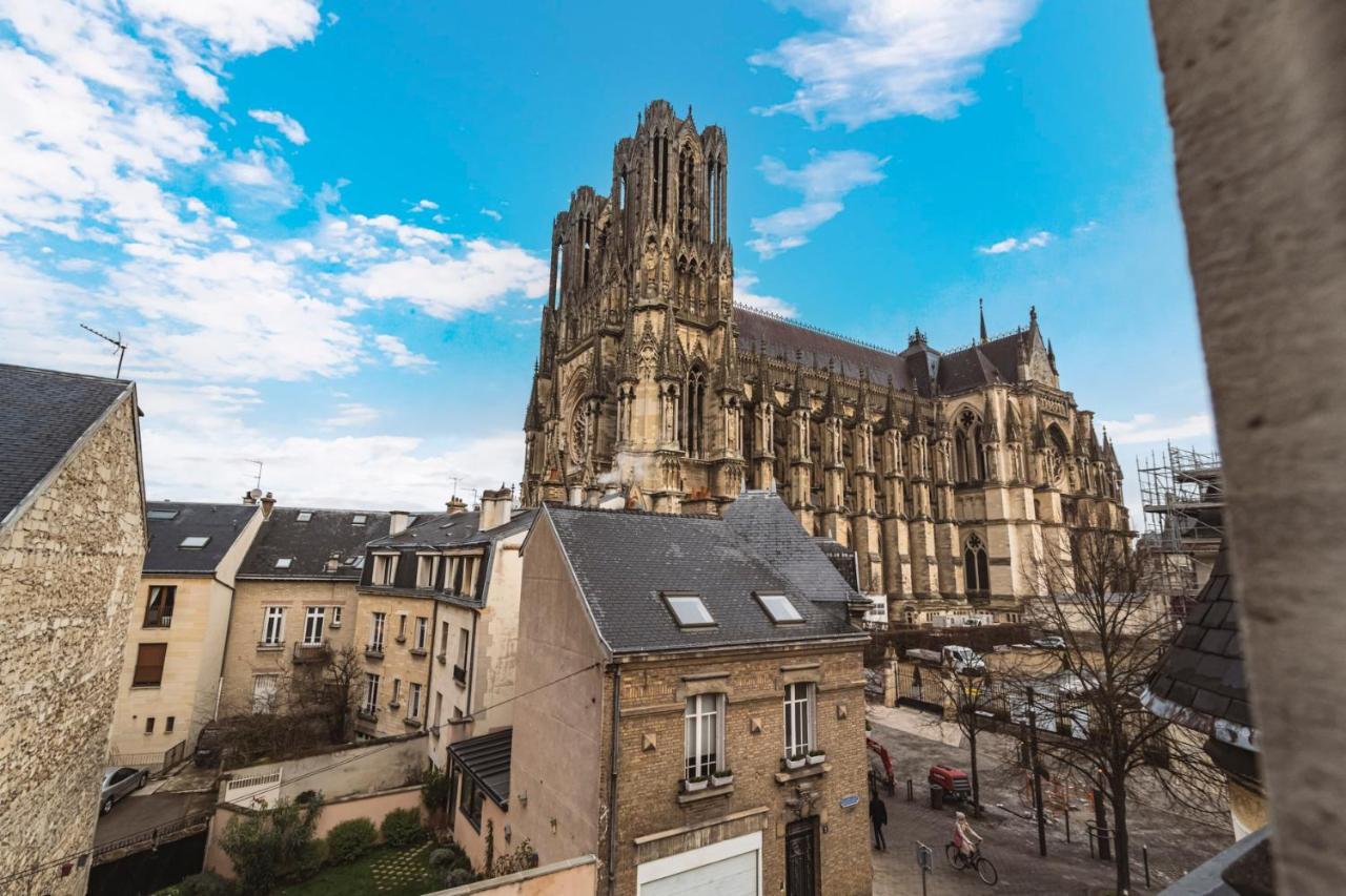 Tournelles Vue Cathedrale- Maison Climatisee Du Xvie Siecle Classee Daire Reims Dış mekan fotoğraf
