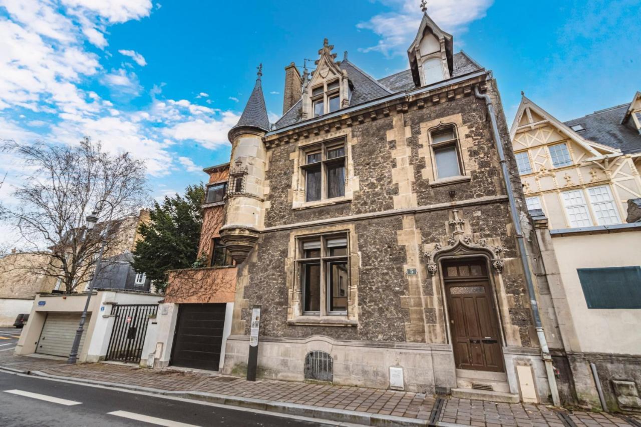Tournelles Vue Cathedrale- Maison Climatisee Du Xvie Siecle Classee Daire Reims Dış mekan fotoğraf
